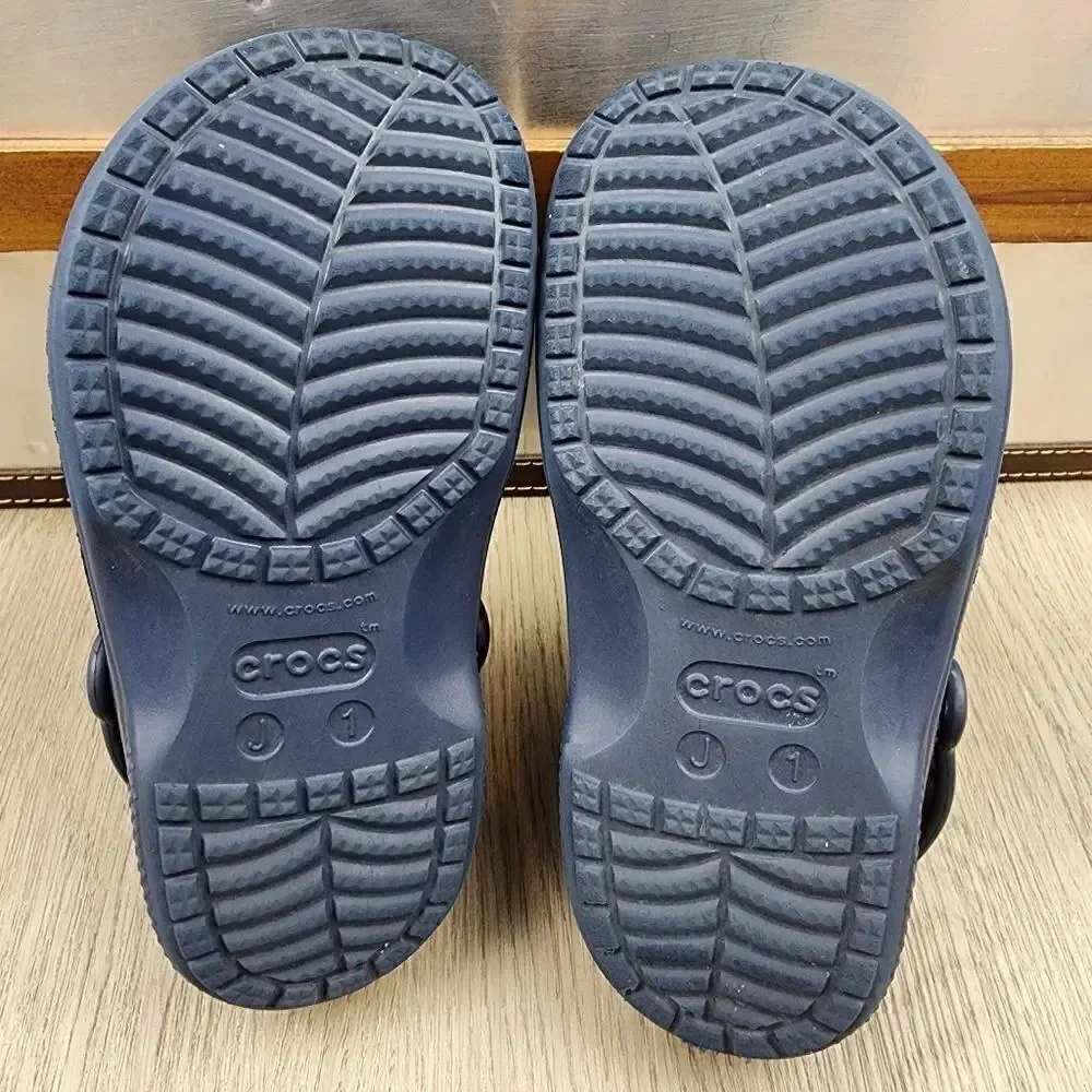 CROCS Lined Slip On Clog Shoes size J 1